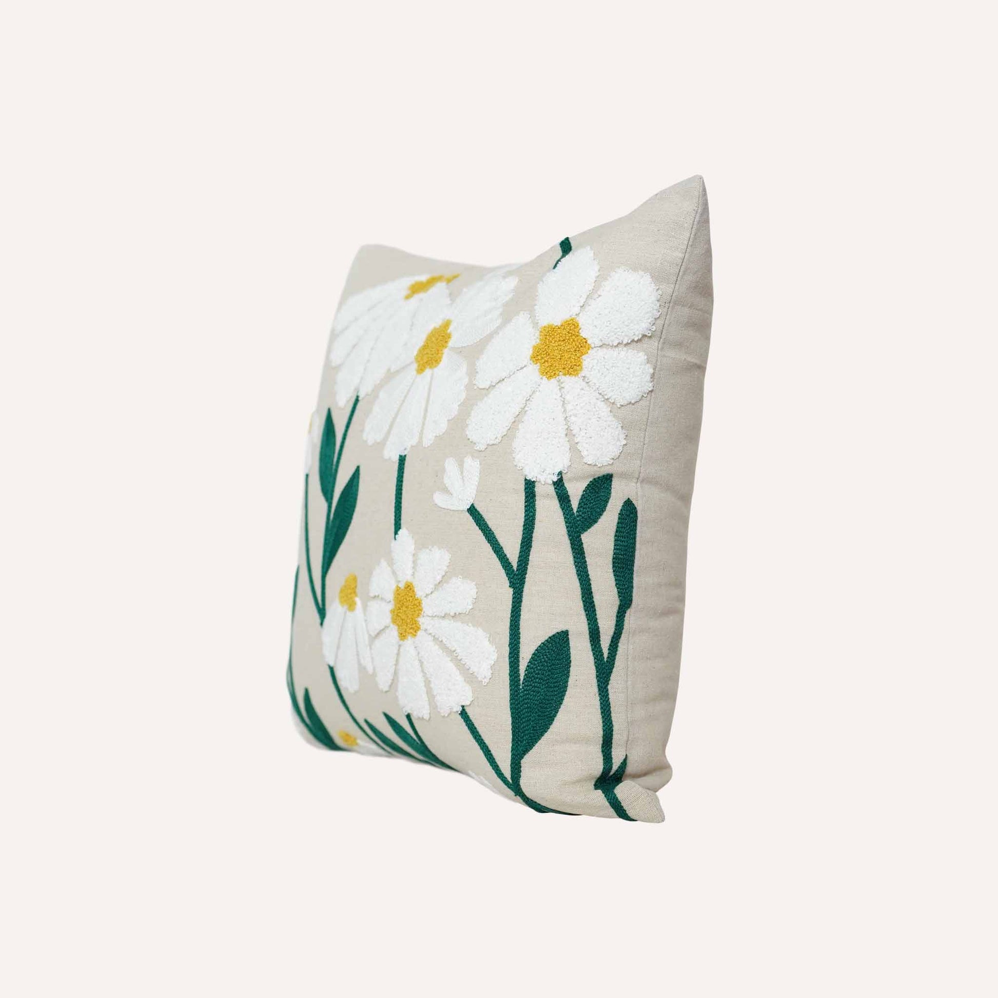 Large daisy tufted beige base cushion.